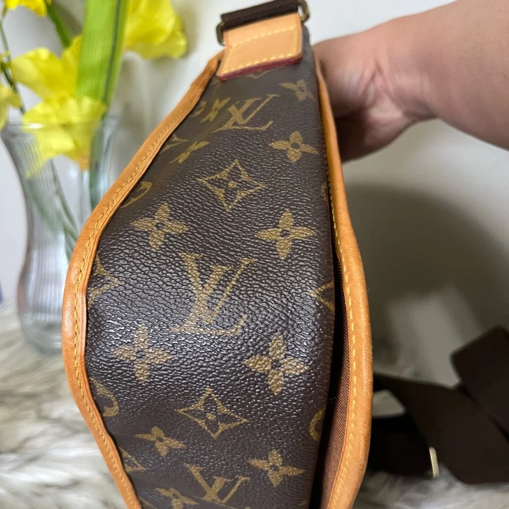 Bosphore crossbody in monogram. - Picture 12 of 17